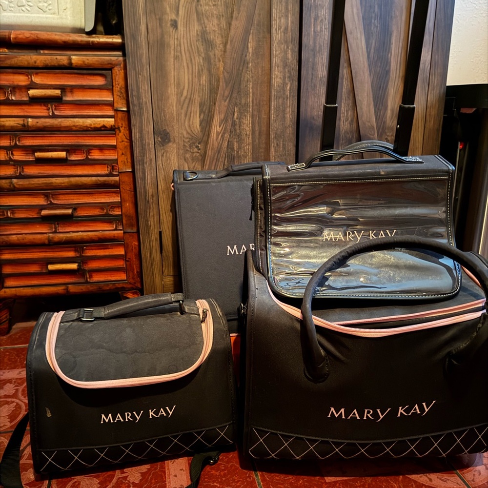 Mary Kay Black and Pink Travel Bags